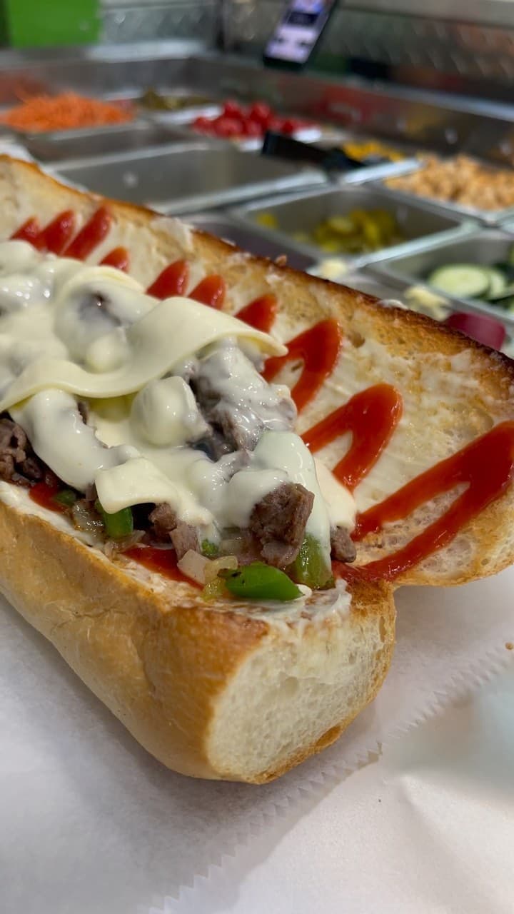 Halal Munchies Astoria photo 3